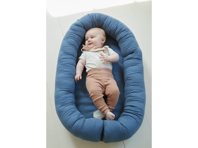 FILIBABBA Babynest - Kapok Muddly blue FILIBABBA